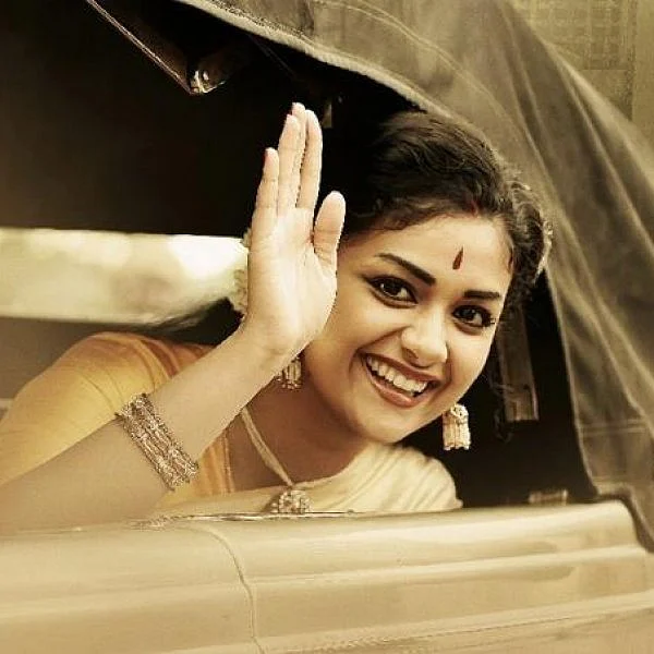 ''வாவ்... சாவித்திரி ஒப்பிட முடியாத ஒரு துருவ நட்சத்திரம்தான்!" - நடிகையர் திலகம் விமர்சனம்