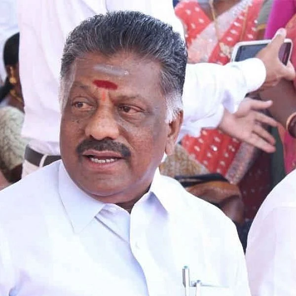 பிரதமர் மோடியுடன் ஓ.பன்னீர்செல்வம் சந்திப்பு