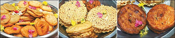 ஆரூரில் அதிரசம்... செந்தூரில் பல்லாக்கு உருண்டை!