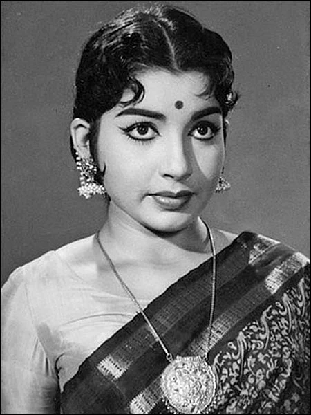 ஜெ.ஜெயலலிதா என்னும் நான்... - அம்மாவின் கதை! - 2