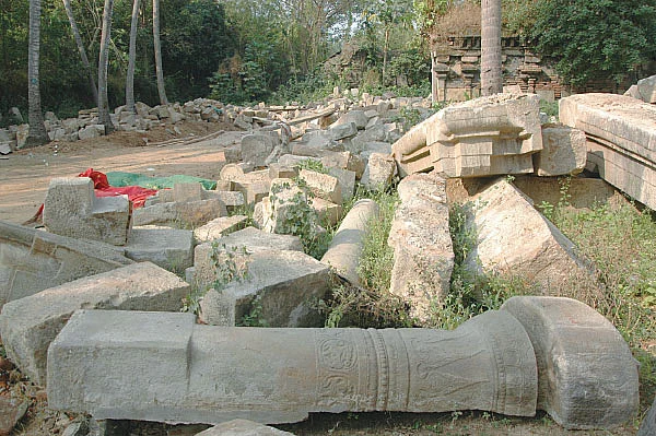 ஆலயம் தேடுவோம்