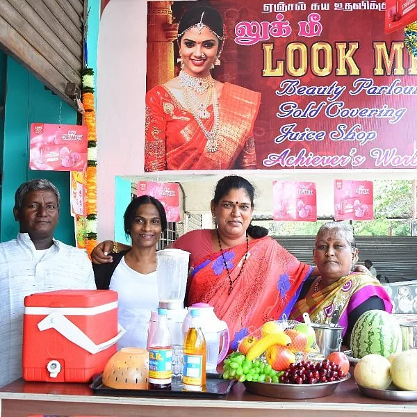 குளிர்பானங்கள் முதல் அழகு நிலையம் வரை... திருநங்கைகள் ஒன்லி சுயஉதவிக் குழு!