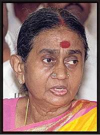 மிஸ்டர் கழுகு: கூட்டணி முடிச்சுப் போட்ட மச்சானும் மகனும்!
