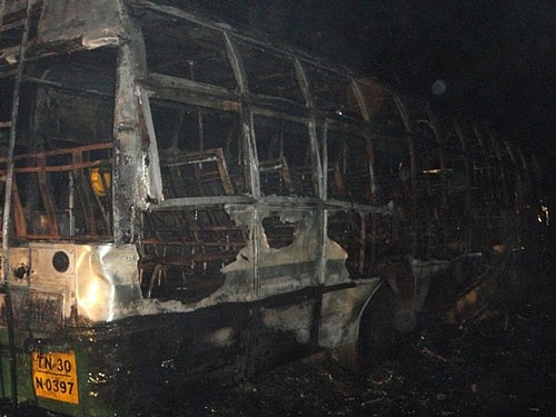 பா.ம.க.வினர் இன்றும் வன்முறை: வட மாவட்டங்களில் பதற்றம் (படங்கள்)