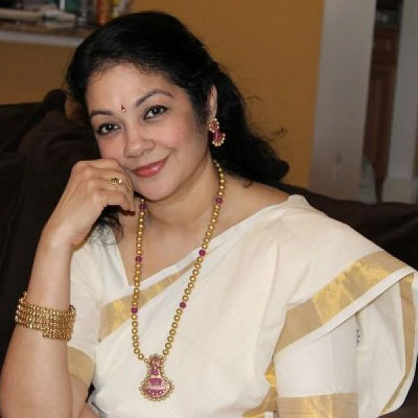 `நல்ல படங்களுக்காக பொறுமையுடன் காத்திருக்கேன்!'- நடிகை சாந்தி கிருஷ்ணா