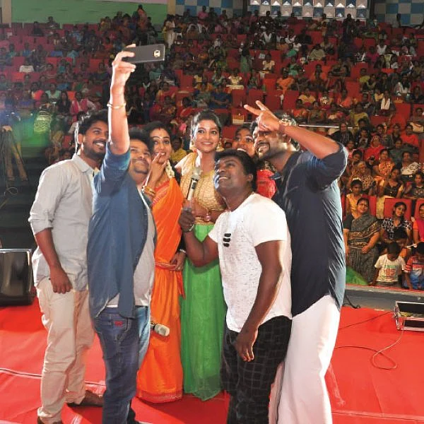 `லூட்டி’கள் முதல் பாட்டிகள் வரை... மனம் மயக்கிய மதுரை ஜாலி டே!
