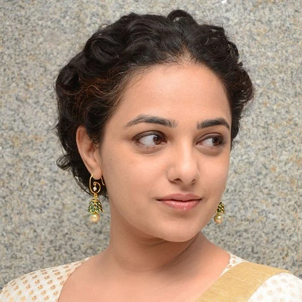 வெப் சீரிஸில் அபிஷேக் பச்சனுடன் கைகோக்கும் நித்யா மேனன்!