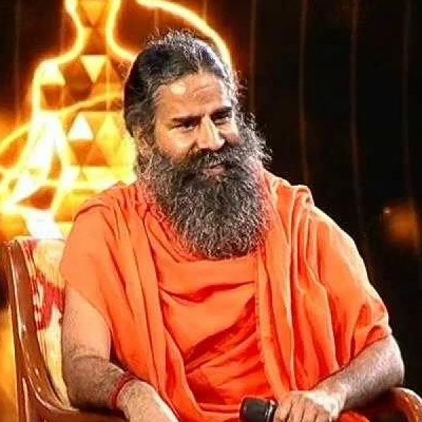 1 லிட்டர் பெட்ரோலை 35 ரூபாய்க்கு வழங்கத் தயார்- பாபா ராம்தேவ்