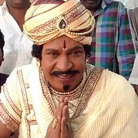 தெனாலிராமன் படத்துக்கு தடை கேட்டு வழக்கு!