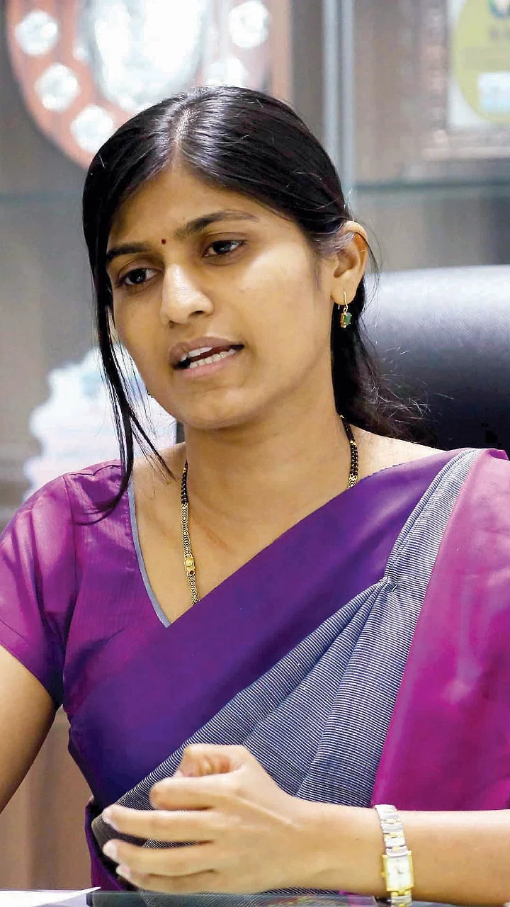 சேலத்தை மாற்ற என்னமோ திட்டம் இருக்கு! - ரகசியம் காக்கும் ரோகிணி
