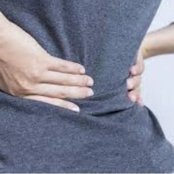 Symptoms of and treatments against fibromyalgia that affects women