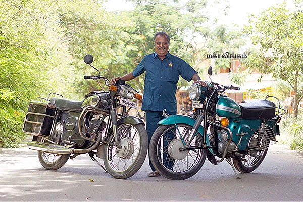 “பிரசவ வலியிலும் என் மனைவியை இந்த பைக்கில்தான் அழைத்துச் சென்றேன் !”