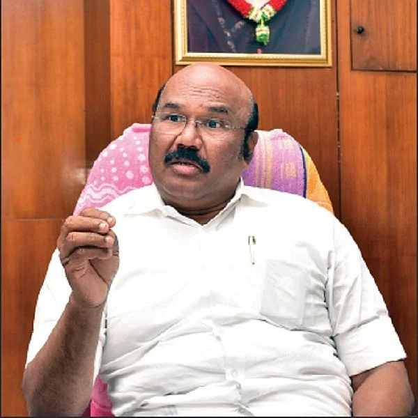 ``பாக்யராஜ், டி.ராஜேந்தர் கதிதான் ரஜினிக்கும்" - அமைச்சர் ஜெயக்குமார்