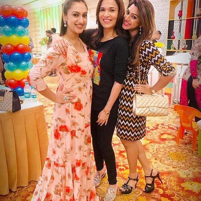 aishwarya Dhanush, Preetha Hari