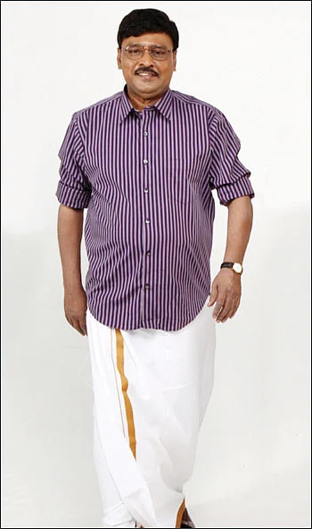 தலைவன் இல்லா தமிழகம் - முகம் மாறும் அரசியல்!