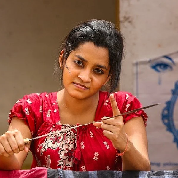 ``ஆர்யாவுக்குக் கல்யாணம்னு நான் ஏன் அழணும்?’’ - `எங்க வீட்டு மாப்பிள்ளை’ அபர்ணதி