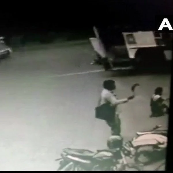 'என் மகளை ஒருதடவ பாக்கணும்; காட்டுப்பா'- நம்பிய காதலன்; வெறிச்செயலில் காதலியின் தந்தை