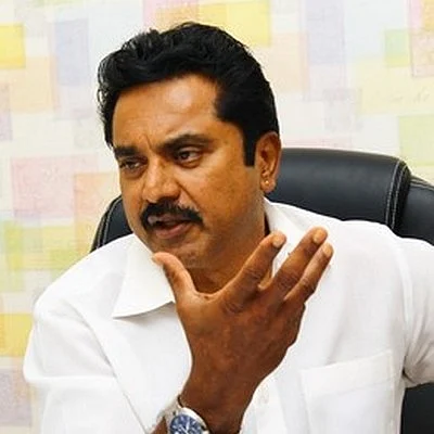 பல கோடி ரூபாய் ஊழல்: சரத்குமார் மீது காவல்துறையில் புகார்