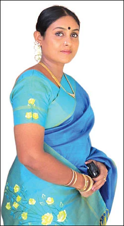 10/10 பத்துக்குப் பத்து!