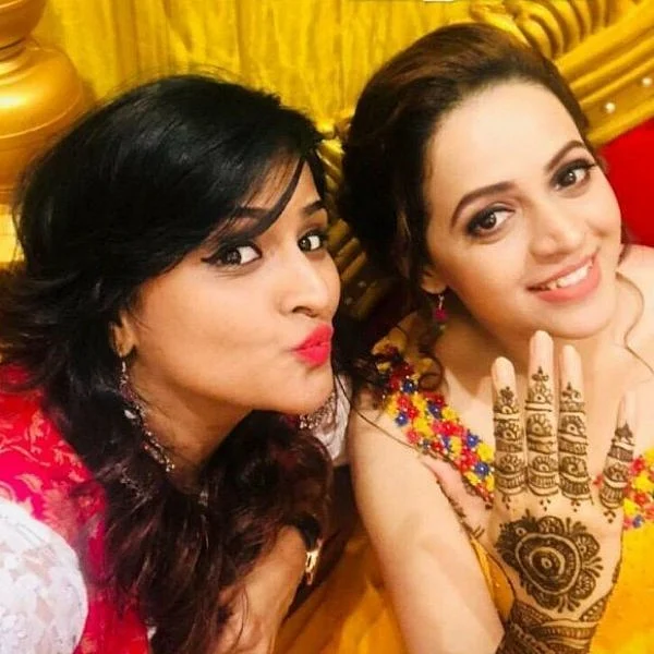 "தனி வாட்ஸ்அப் குரூப், ஆச்சர்ய பார்ட்டி, பாவனா கல்யாண சந்தோஷங்கள்!" ரம்யா நம்பீசன் ஷேரிங்ஸ்