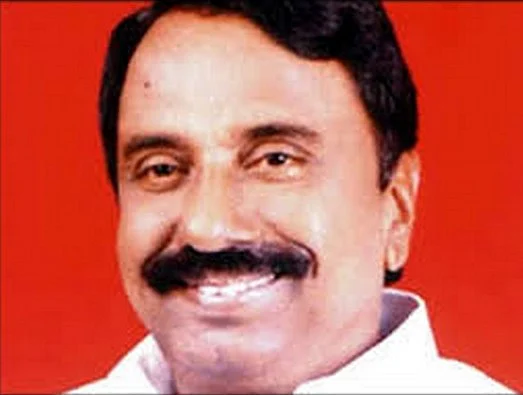 கோபியில் செங்கோட்டையன் தொடர்ந்து முன்னிலை!