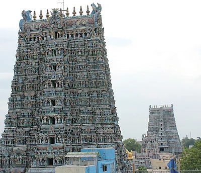 `சொக்கனுக்கே வெளிச்சம் !'