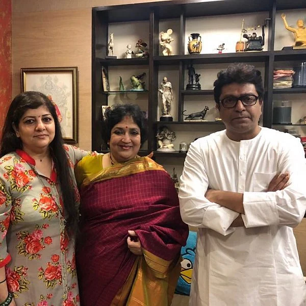 ராஜ் தாக்கரேவுடன் லதா ரஜினிகாந்த் திடீர் சந்திப்பு!