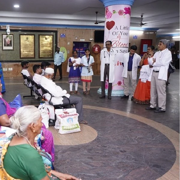 `தமிழகத்தில் மட்டும்தான் இலவசமாக இன்சுலின் வழங்கப்படுகிறது!’ - அரசு மருத்துவர் தகவல்