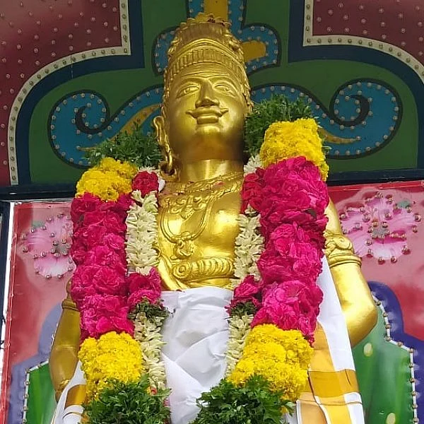 ராஜராஜ சோழன் சதய விழாவில் திறந்திருந்த டாஸ்மாக்! கொந்தளிக்கும் சமூக ஆர்வலர்கள்