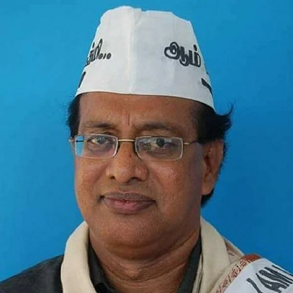 'சசிகலா பொதுச் செயலாளராக நீடிக்கக் கூடாது' - உச்ச நீதிமன்றத்தில் மனு