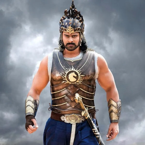 பாகுபலி -2 பார்க்கப் போறீங்களா...?! இதைப் படிச்சுட்டுப் போங்க! #Baahubali2Mania