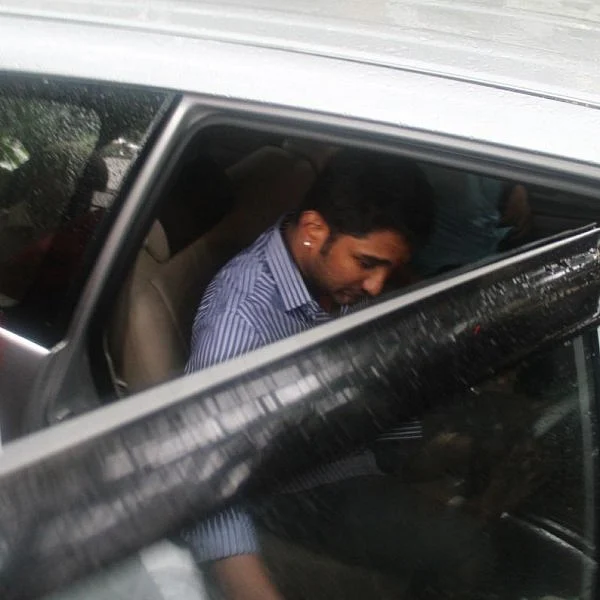 ராமாவரம் டைரி முதல் விவேக் ஜெயராமன் வரை... சோதனையில் என்னவெல்லாம் நடந்தது? #VikatanExclusive
