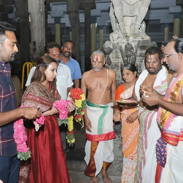 ஸ்ரீவில்லிபுத்தூர் ஆண்டாள் கோயிலில் ரஜினி மகள் ஐஸ்வர்யா தரிசனம்!