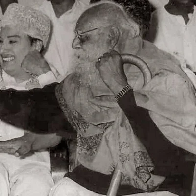 டிசம்பர் மாதம்: பெரியார் மறைவு முதல் வர்தா புயல் வரை...!