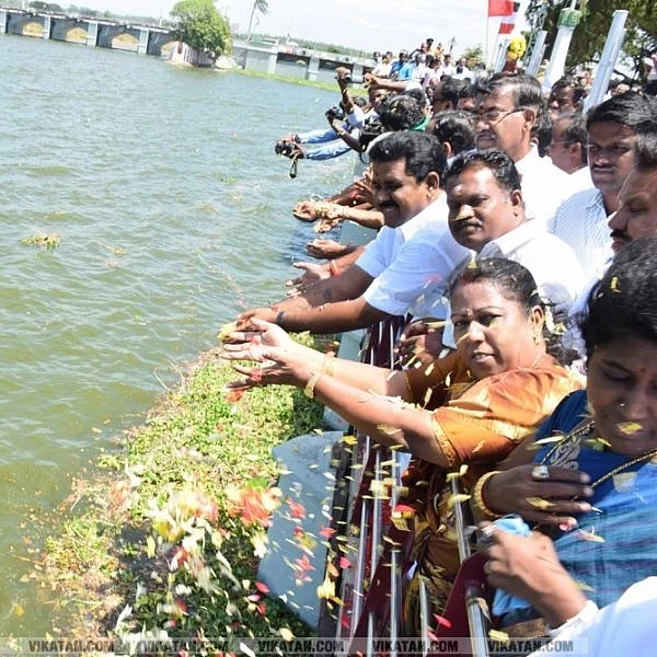 வெள்ளத்தில் அடித்துச் செல்லப்பட்ட இளவரசன்! காவிரி கைவிரிக்கப்பட்ட கதை! அத்தியாயம் - 4