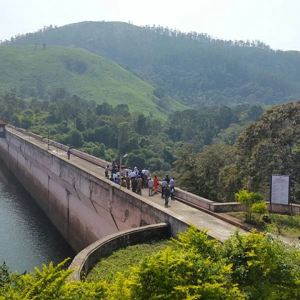 முல்லைப்பெரியாறு அணையில் 16 மாதங்களுக்குப் பின் மூவர் குழு ஆய்வு!