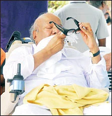 ஒரு பெரிய மனிதரின் புதிய நாடகம்!