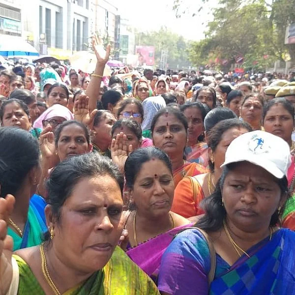 சம்பளம் மட்டுமா பிரச்னை? ஆசிரியர்கள் போராட்டத்தின் நோக்கம் என்ன?!