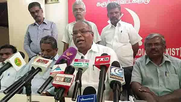``இதுவரை ஏன் ஓ.பி.எஸ்ஸை விசாரிக்கவில்லை" - கே.பாலகிருஷ்ணன் கேள்வி!