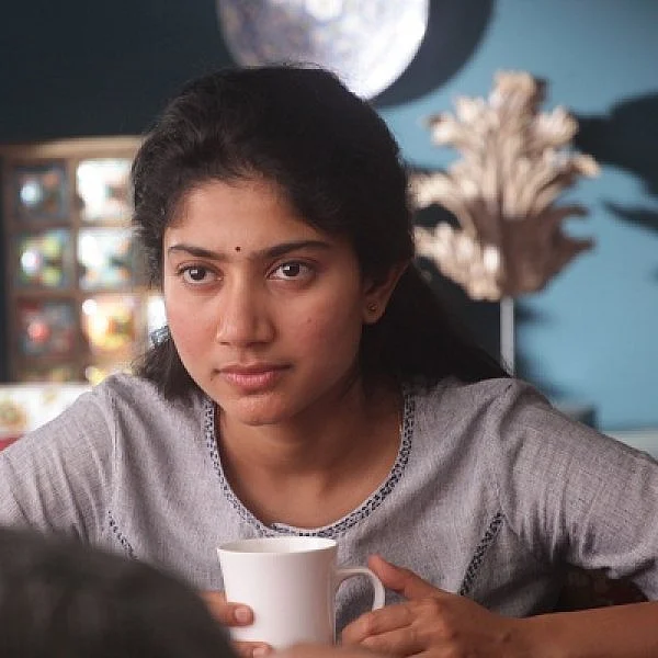 "சர்வானந்துக்கும் எனக்கும் பிரச்னைனு கிளப்பிவிட்டாங்களே... அது என்னன்னா..?!" சாய் பல்லவி