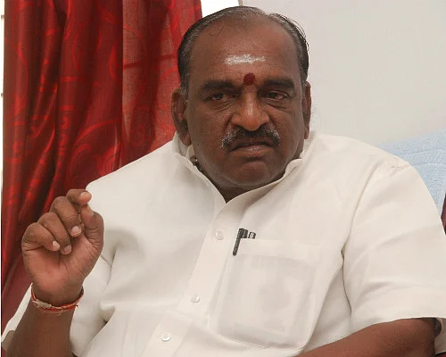 ‘போராடவேண்டியது தமிழகத்திலா... டெல்லியிலா?’ - பொன்னார் கேள்வி