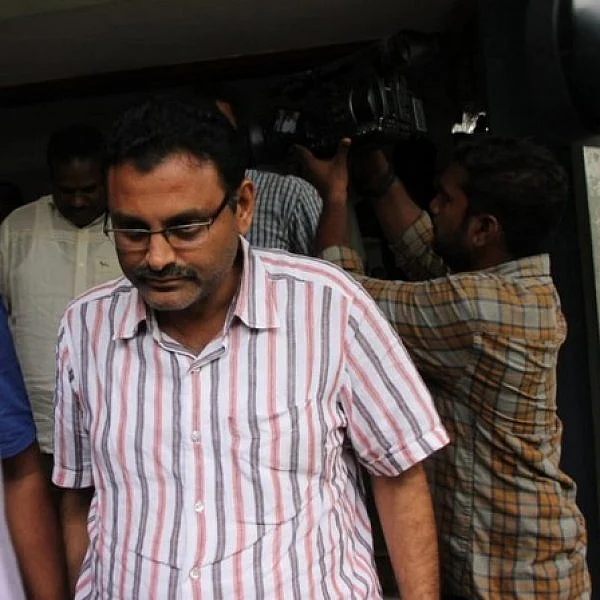 `என்ன சொன்னார் மாதவராவ்?' - மூன்று பேருக்கு சிக்கலை ஏற்படுத்தும் வாக்குமூலம்