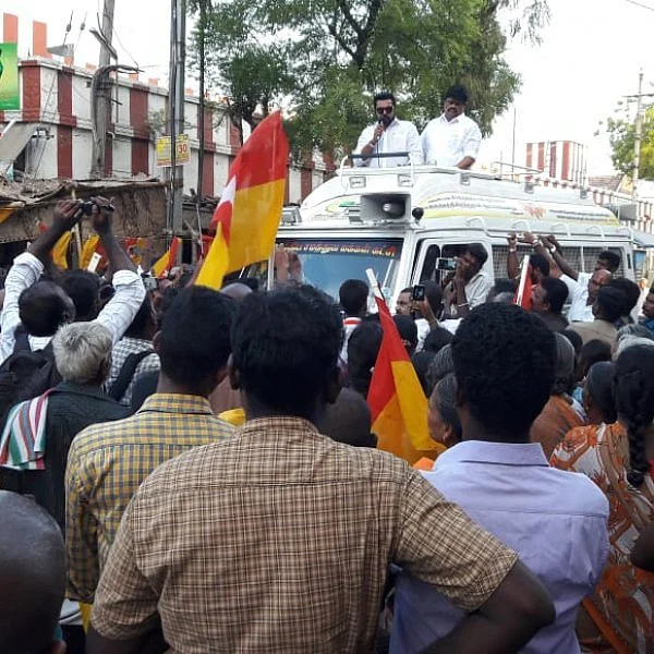தி.மு.க கூட்டணி சந்தர்ப்பவாத கூட்டணி! - சரத்குமார் தாக்கு