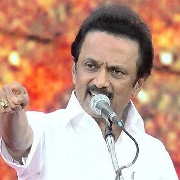 ‘பெரியாருக்குச் சாதி அடையாளமா?’ - கொந்தளிக்கும் மு.க.ஸ்டாலின்