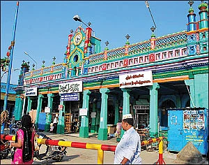 அண்ணாவை நெகிழவைத்த நாகூர் சலீம் !