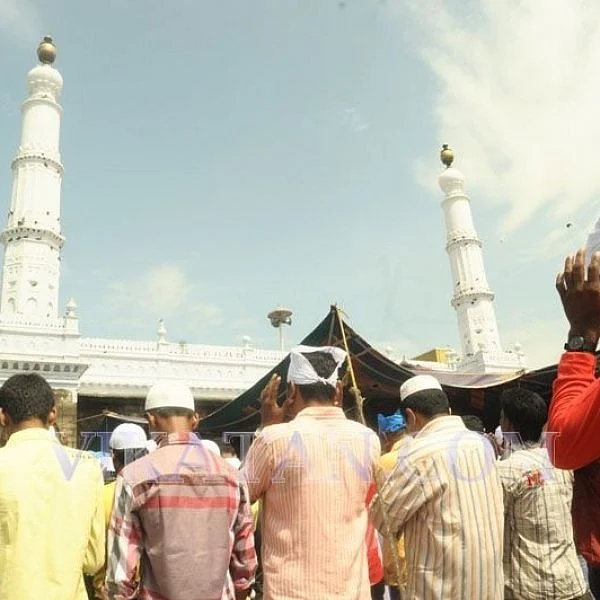 ஆயிரம் மாதங்களைவிடச் சிறந்த `லைலத்துல் கத்ர்’ இரவு! - ரம்ஜான் நோன்பு சிறப்புக் கட்டுரை