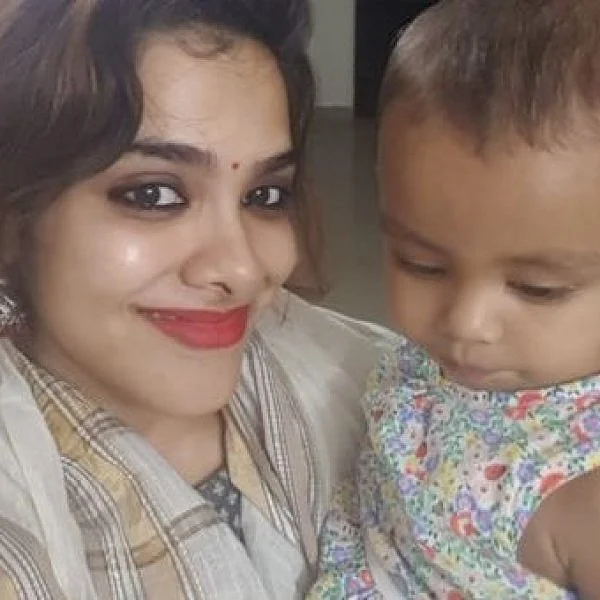 ``காரணமே இல்லாமல் தினமும் ரெண்டு மணி நேரம் அழுவேன்!" - 'காதல்' சந்தியா #PostpartumDepression