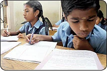 முத்தான கையெழுத்து !