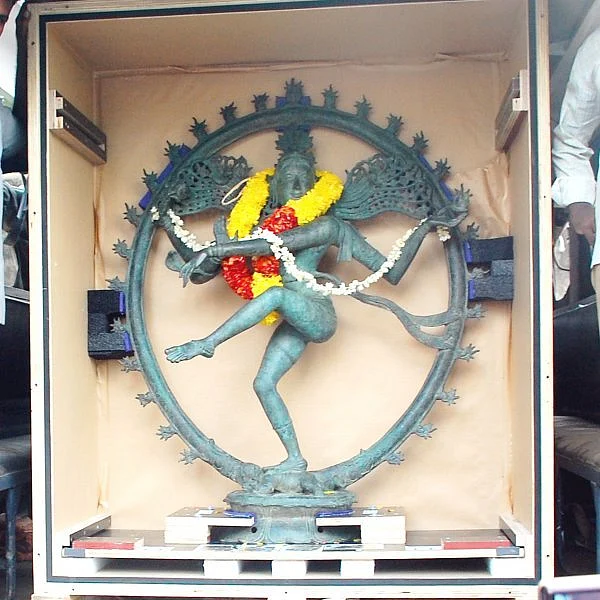 ‘நடராஜர் சிலைக்கு பலத்த போலீஸ் பாதுகாப்பு!’- மகிழ்ச்சியில் பக்தர்கள்