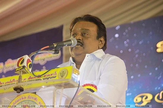 தனித்து போட்டியா... தனி அணியா... என்ன செய்யப்போகிறார் விஜயகாந்த்?